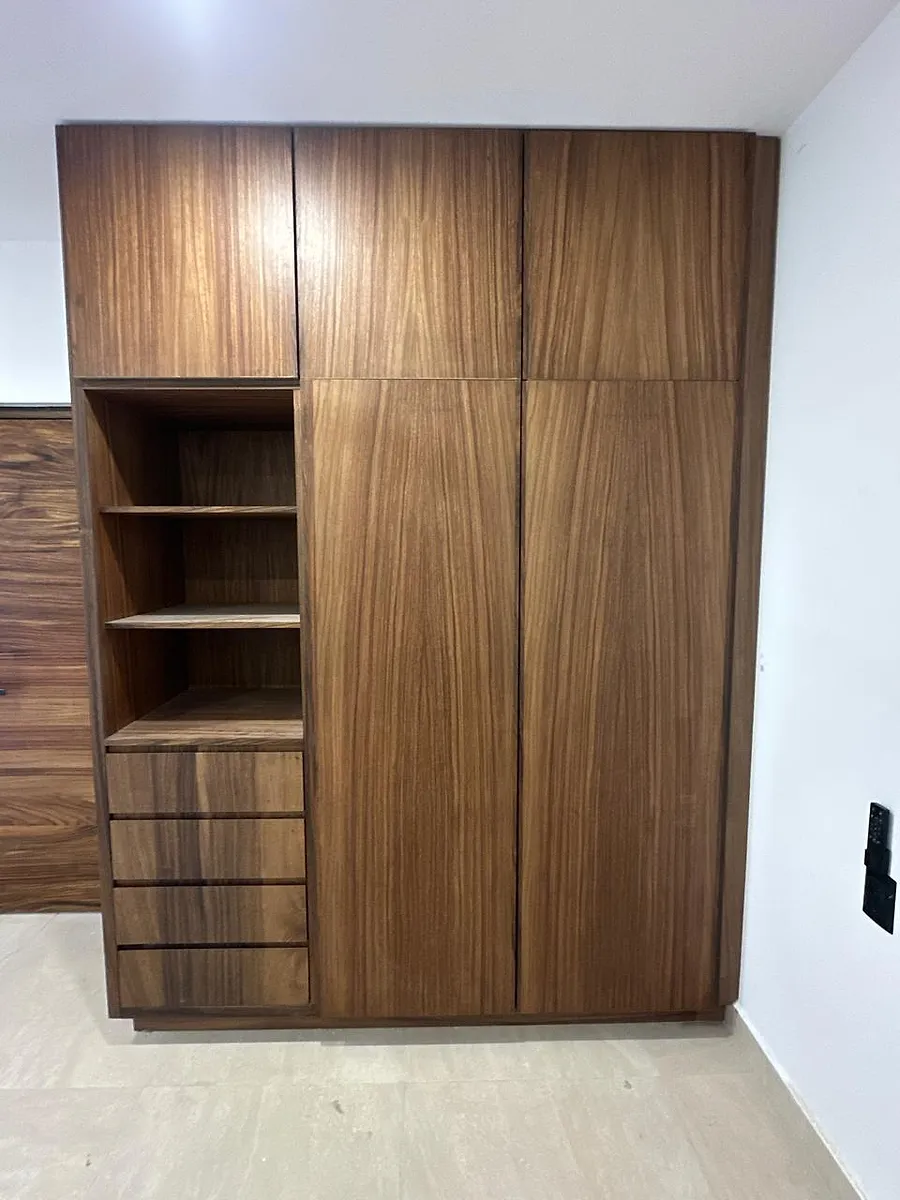 Trabajo de carpintería a medida de MEGA Woodwork