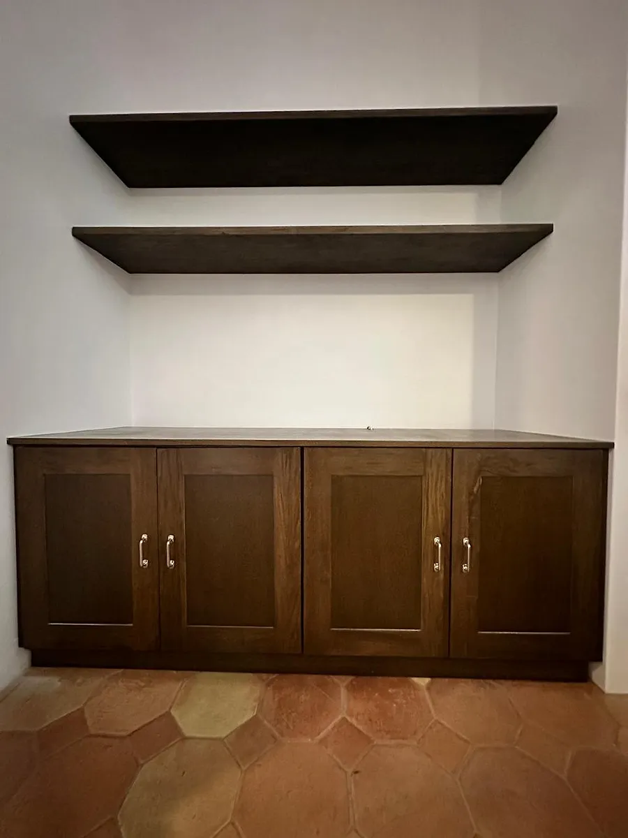 Trabajo de carpintería a medida de MEGA Woodwork